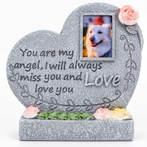 Angel Heart pet memorial plaque, gray heart-shaped plaque with pink rose accent and sample dog portrait, close detail view