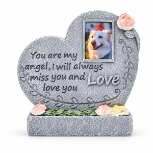 Angel Heart pet memorial plaque, gray heart-shaped plaque with pink rose accent and sample dog portrait, front product view