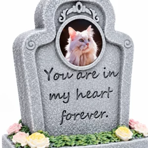 Forever in My Heart pet memorial plaque, tall gray curled-top plaque with round sample cat portrait, close detail view
