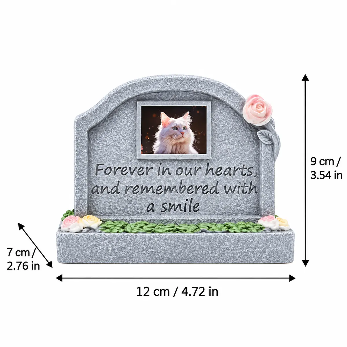 In Loving Memory pet memorial plaque exterior dimensions: 12 cm wide, 7 cm deep, 9 cm high