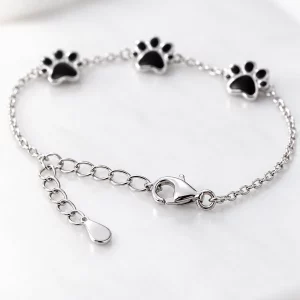 Sterling Silver Three Paw Print Memorial Bracelet, clasp detail